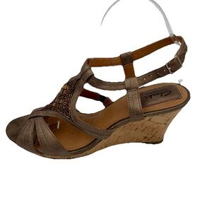 Clarks Bendables‎ sz 8 Bronze Leather Beaded Cork Wedge Sandals Dressy Strappy